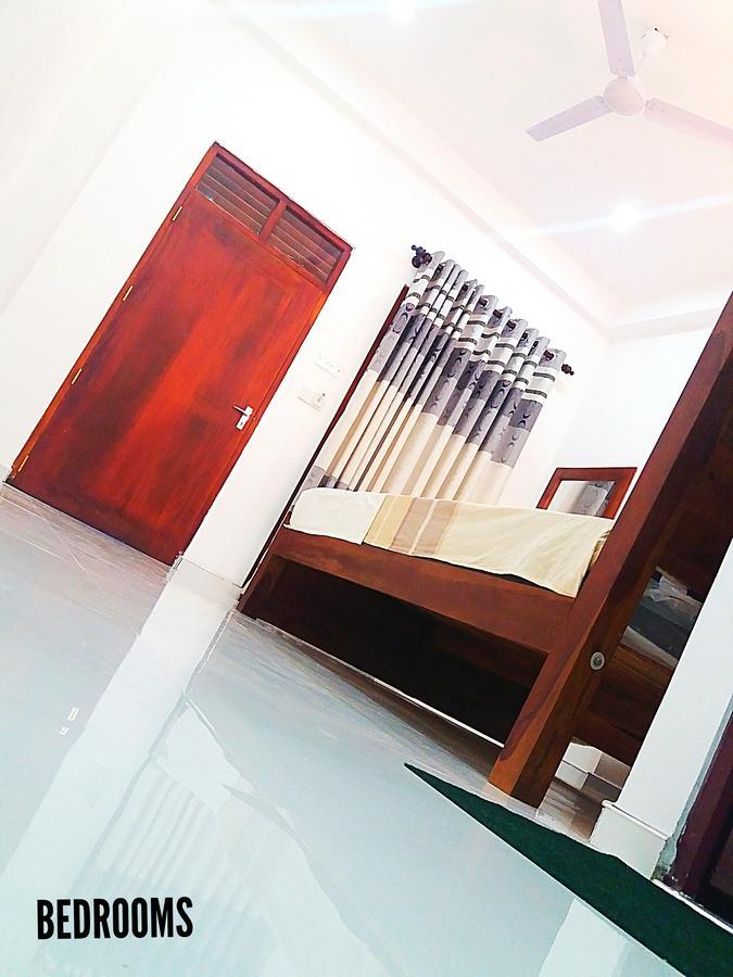 A&B Resort Negombo Kudapaduwa Eksteriør bilde